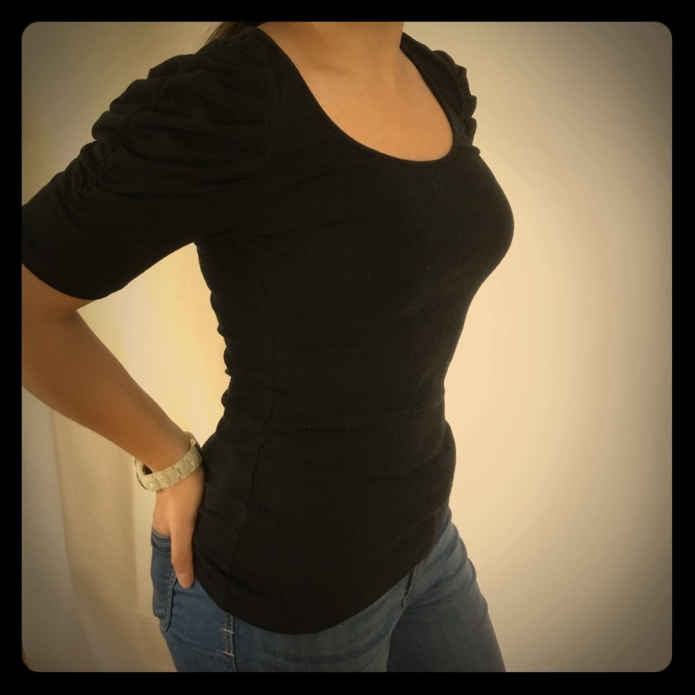 Papaya Top With Ruched Sleeves Size M